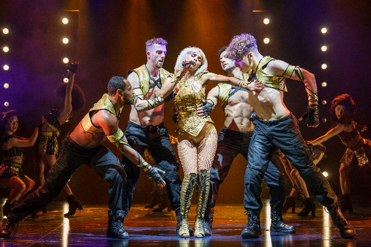 The Bodyguard - Review - New Wimbledon Theatre The show runs until 11 March