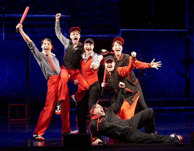 Showstopper! - Review - Cambridge Theatre There is no stopping the Showstoppers 