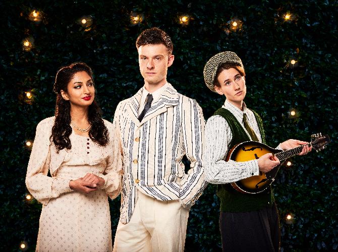 Twelfth Night - Review - Kew Gardens Shakespeare's tale of passion revenge, music, and laughter at Kew