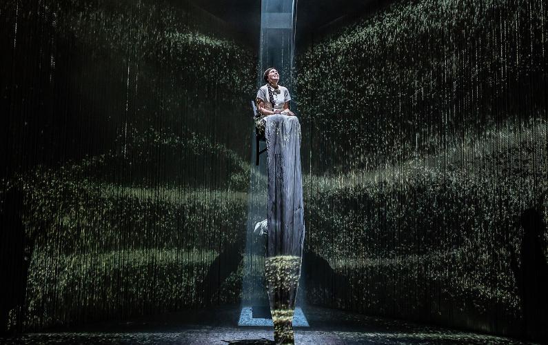  Symphony of Sorrowful Songs - Review - London Coliseum Astounding grief in Górecki’s staged ritual