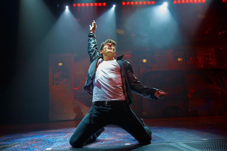 We Will Rock You announces UK and Ireland Tour - News We will, we will, rock you
