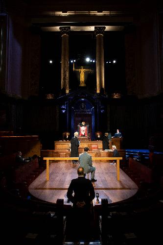 Witness for the Prosecution - Review - London County Hall 39 steps minus the shtick