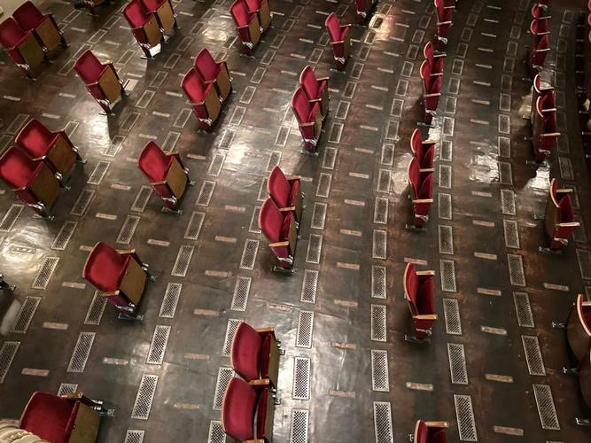Theatres and Social Distance- News The Berliner Ensemble opens the doors to the new season