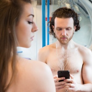 CITY LOVE – REVIEW – Drayton Arms Theatre Can love stories start on a bus?