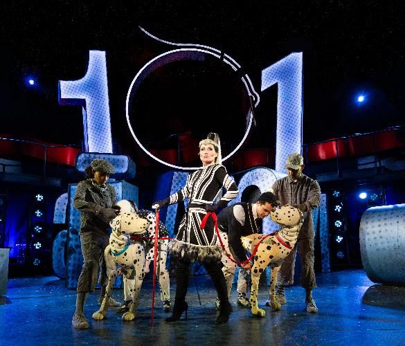 101 Dalmatians - Review - Regent's Park Open Theatre Kate Fleetwood stars as Cruella de Vil