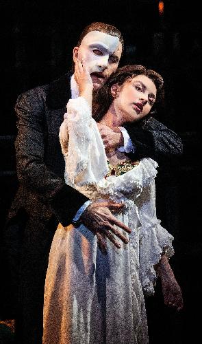 The Phantom extends its run - NEWS First look at the new cast