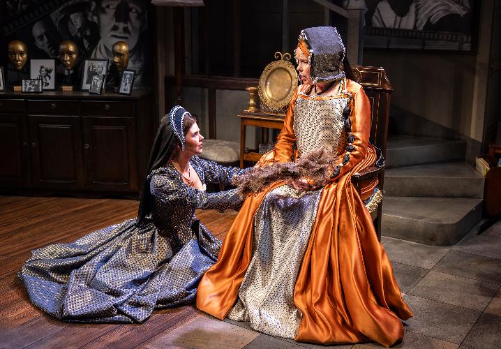 The Mirror Crack'd - Review - Milll at Sonning Lisa Goddard defines the role of Miss Marple as her own