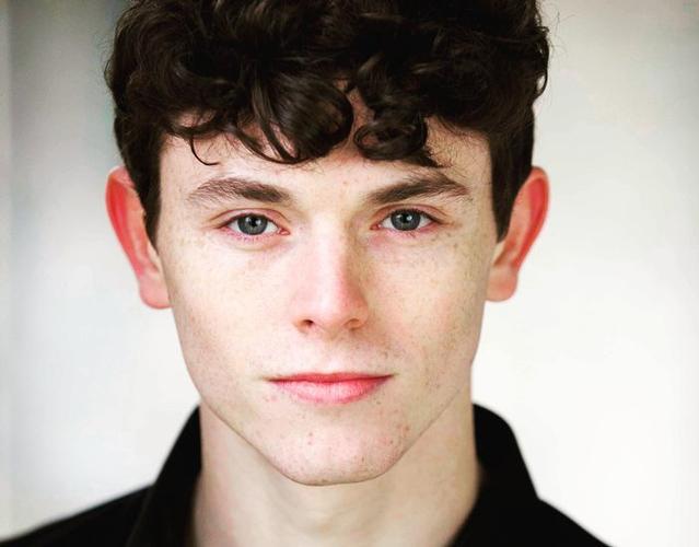 Charlie Stemp, Actor Review A great actor, singer and dancer...
