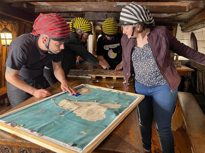 Escape from The Golden Hinde - Review Can you escape ashore in 60 minutes?