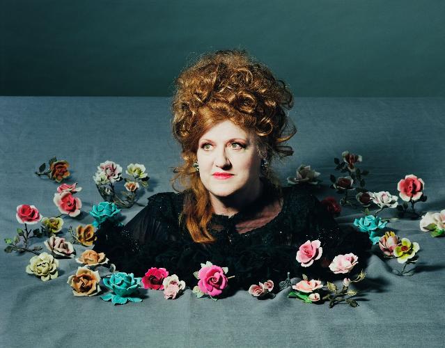 Lorna Dallas: The Cabaret Files - Review - Crazy Coqs Cabaret in the comfort zone
