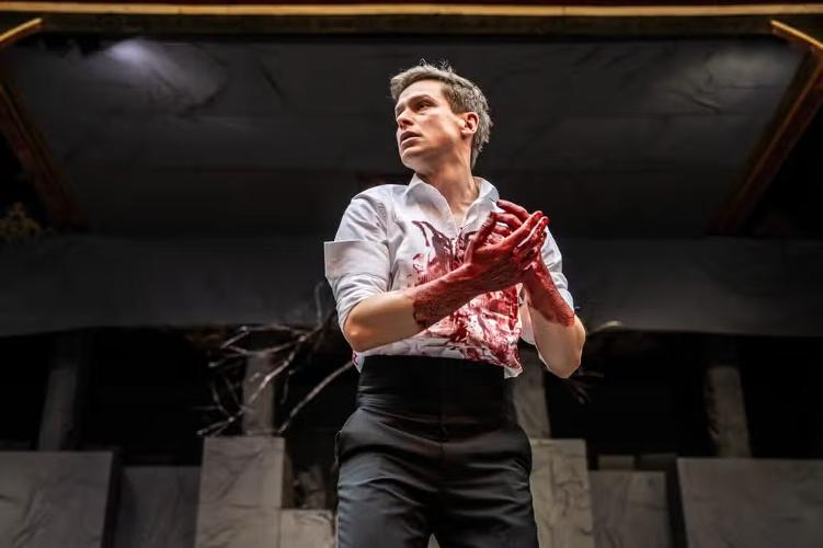 Macbeth - Review - Globe Theatre An exploration of parental pain underpins this take on Shakespeare’s tragedy