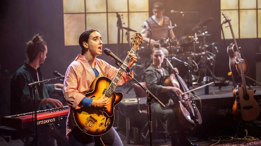 Manic Street Creature - Review - Kiln Theatre Talent in abundance, material in short supply