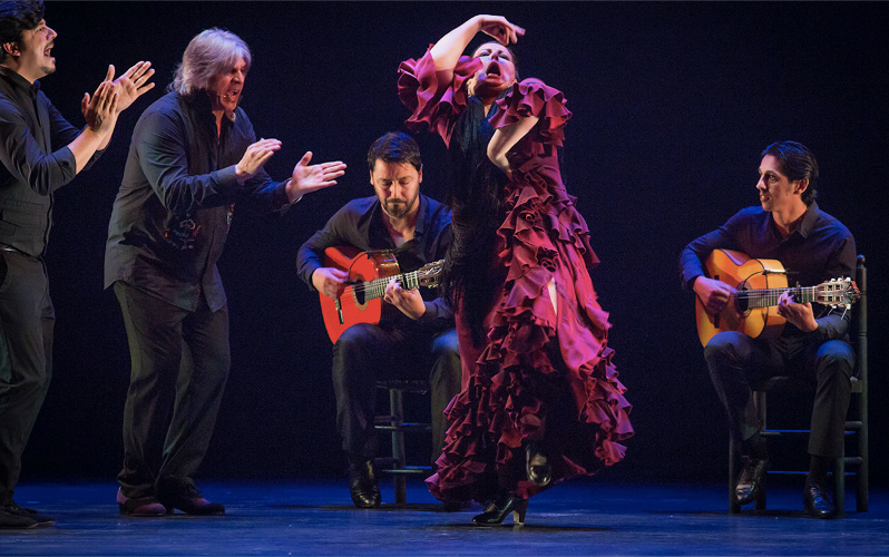 Compañía Maria del Mar Moreno - Review - Sadler’s Wells Flamenco fire with gusto sizzles at Sadler’s Wells 