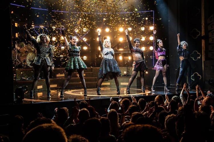 The Queens go to Australia and NY - News Six goes big