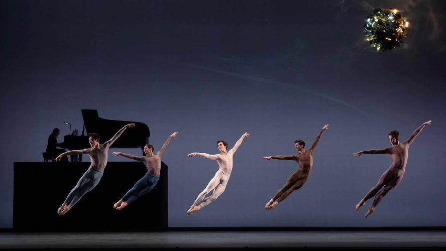 New Works/Festival of New Choreography - Review - Royal Opera House Four fresh dance pieces bring innovation with convention
